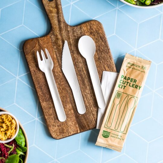 Compostable paper cutlery kit